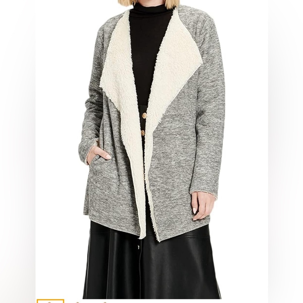 UGG soft wrap